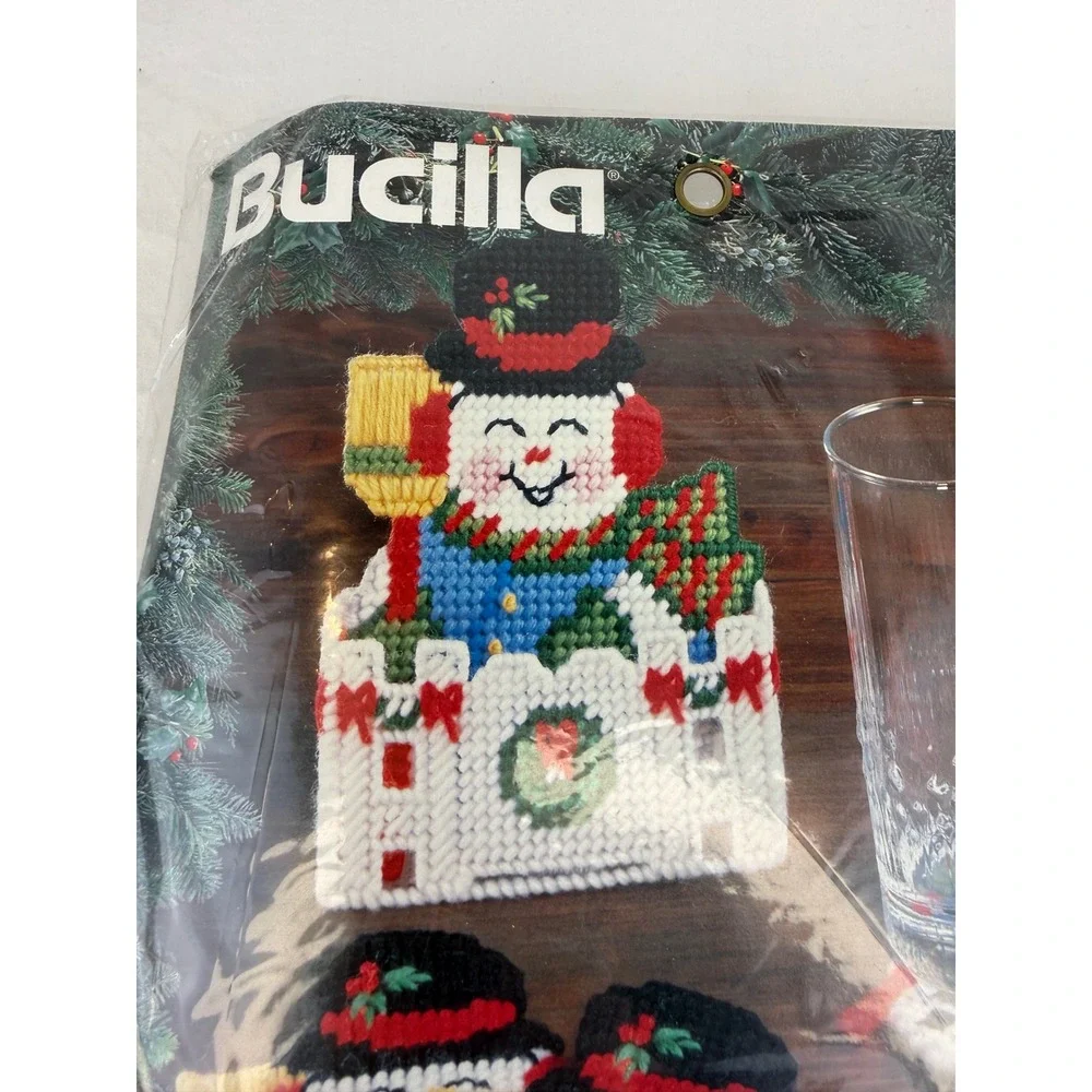 Bucilla Snowman Coasters‎ Plastic Canvas Kit Vintage 1995 Christmas Set 61186